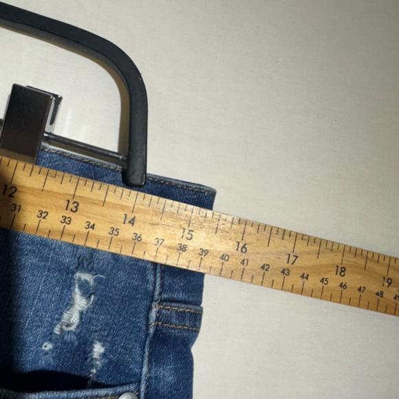 Judy Blue Distressed Jean Shorts with Leopard Accents - Picture 7 of 11